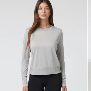 Vuori Long Sleeve Daydream Crew